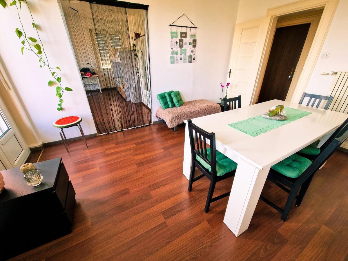 Nice Room 4 Minutes From Basel Shared Apartment Saint-Louis  Dış mekan fotoğraf